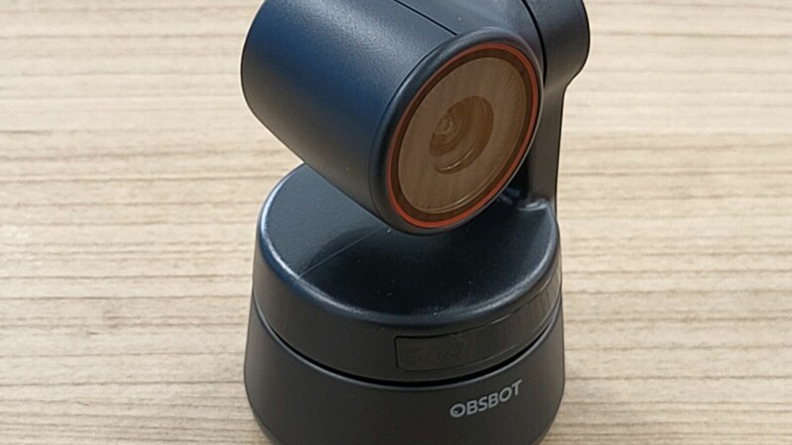 高画質Webカメラ「OBSBOT Tiny 4K」レビュー！ 自動追尾で4K動画配信に