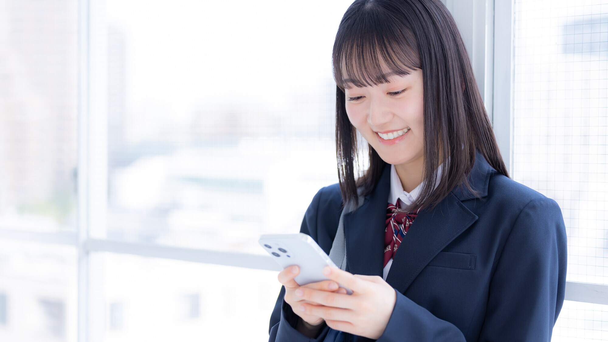 子どもの一人暮らしを前に要確認！スマホ契約を「本人名義」に変更しないと起こるトラブル事例 [スマートフォン] All About